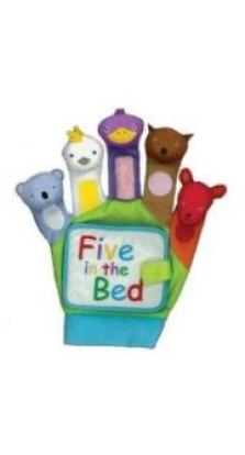 Hand-Puppet Board Books: Five in the Bed. Claire Dowe